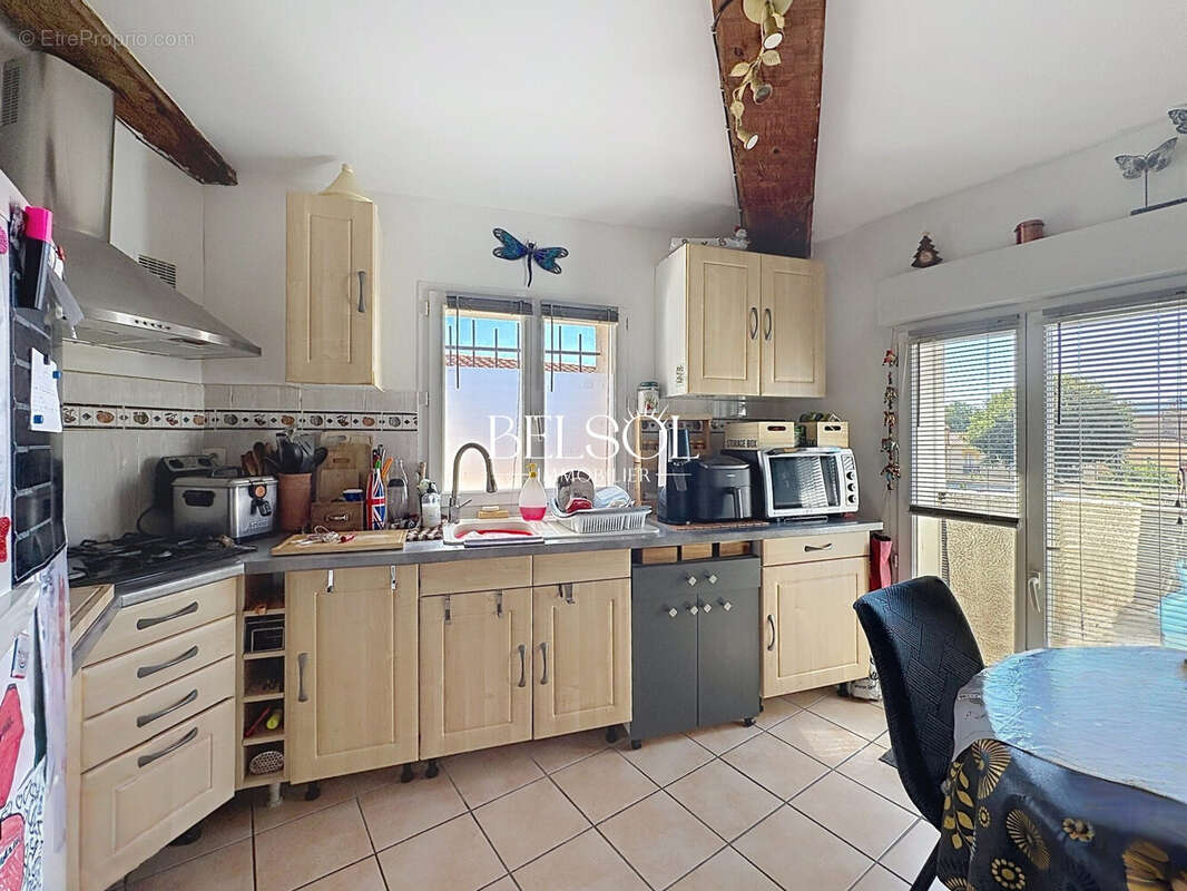 Appartement 56 m² à Saint-Andre  - photo 2