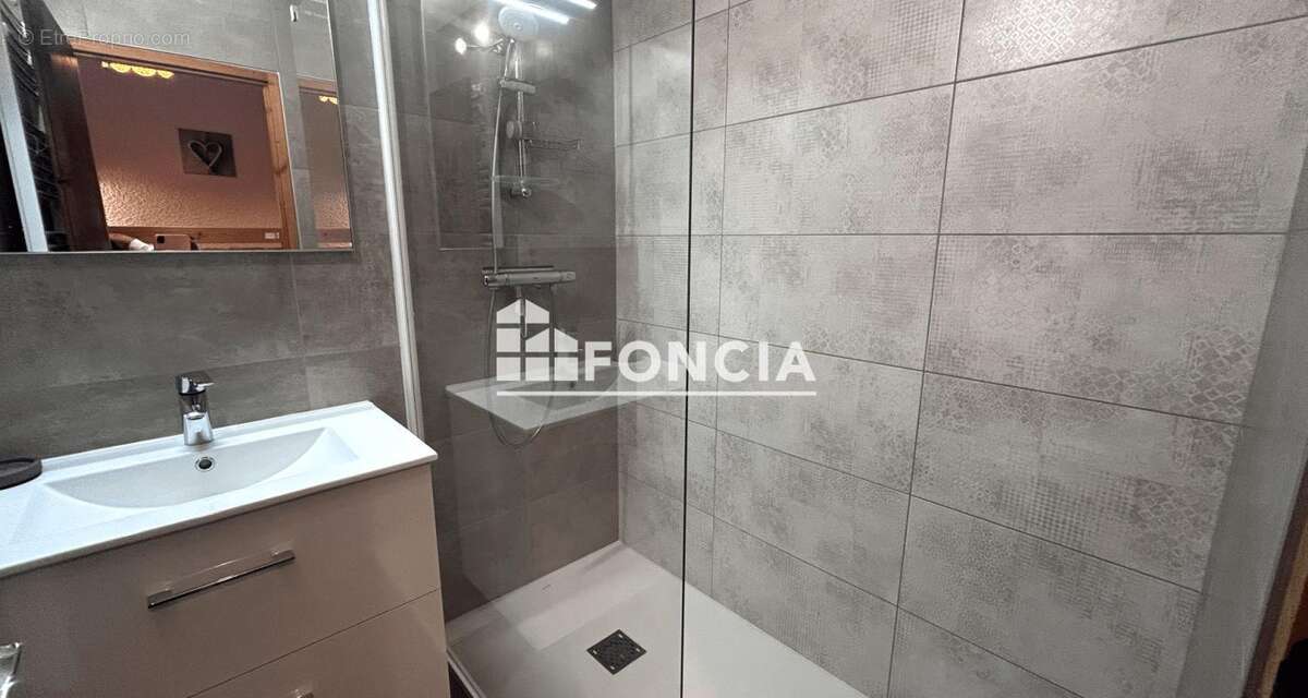 Appartement à HAUTELUCE