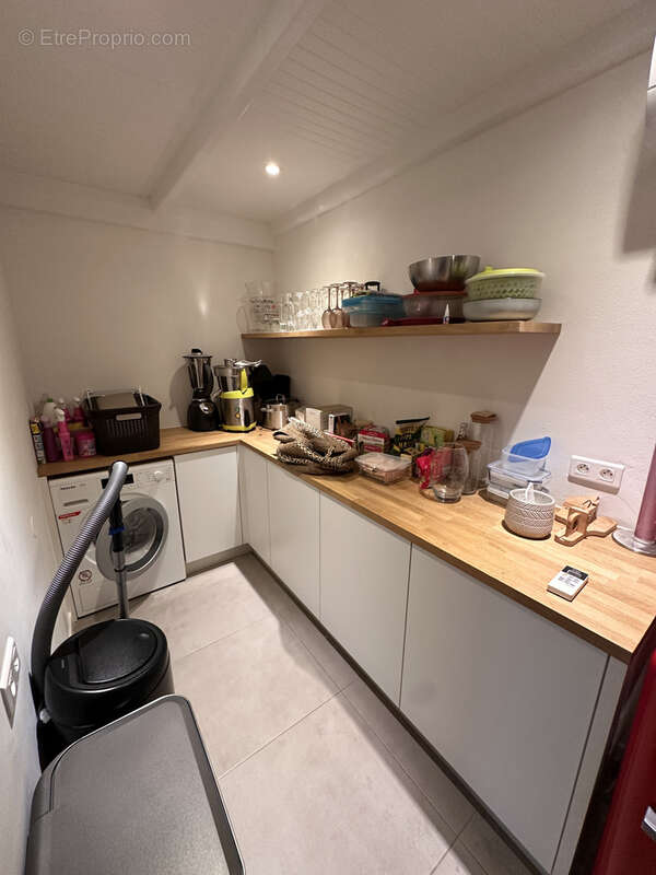 **À vendre : Propriété de 174 m2   Quartier résidentiel de Marigot** - photo 4