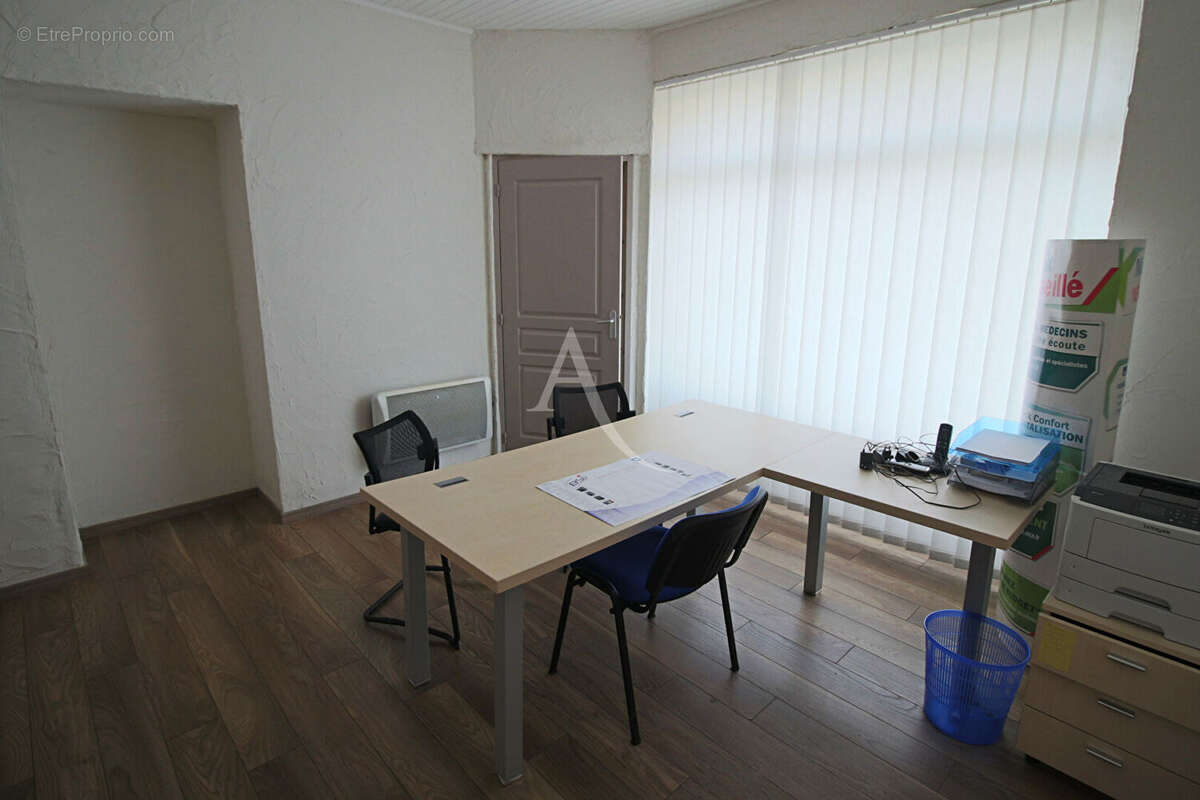 Maison à PUY-L&#039;EVEQUE