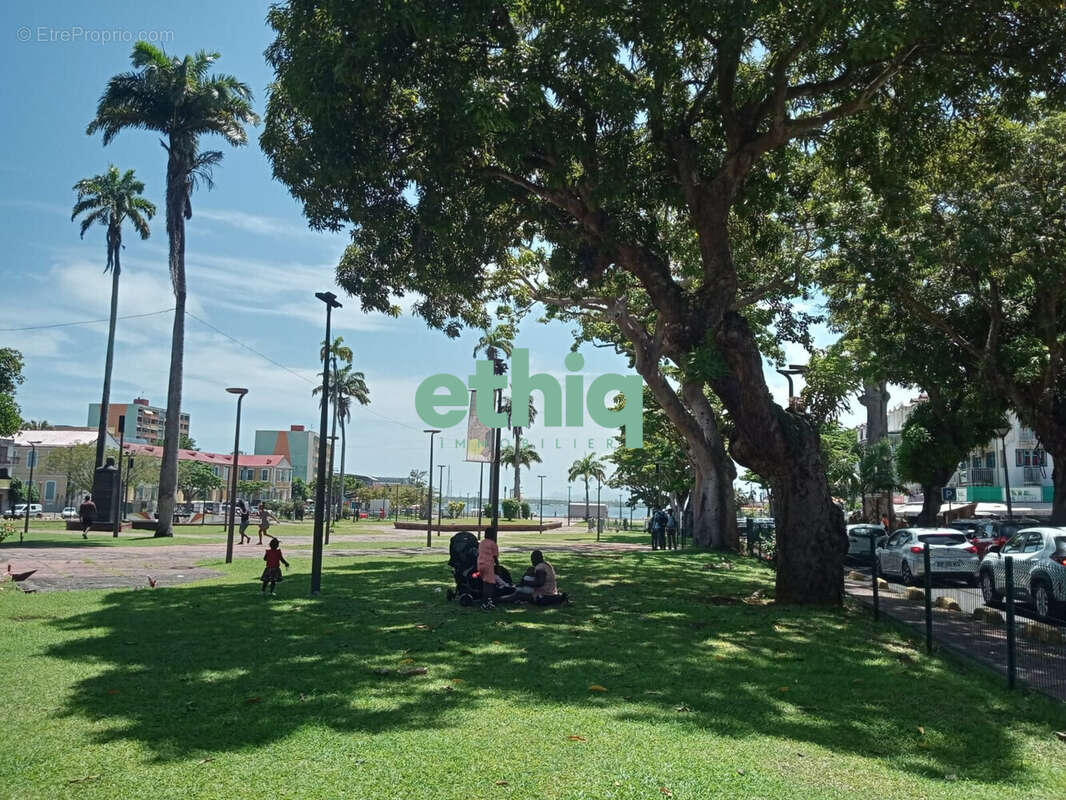 Appartement à POINTE-A-PITRE