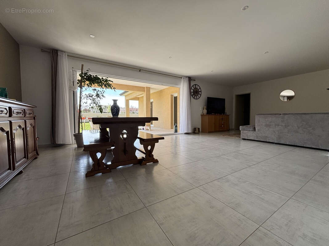 Maison à PORT-DES-BARQUES