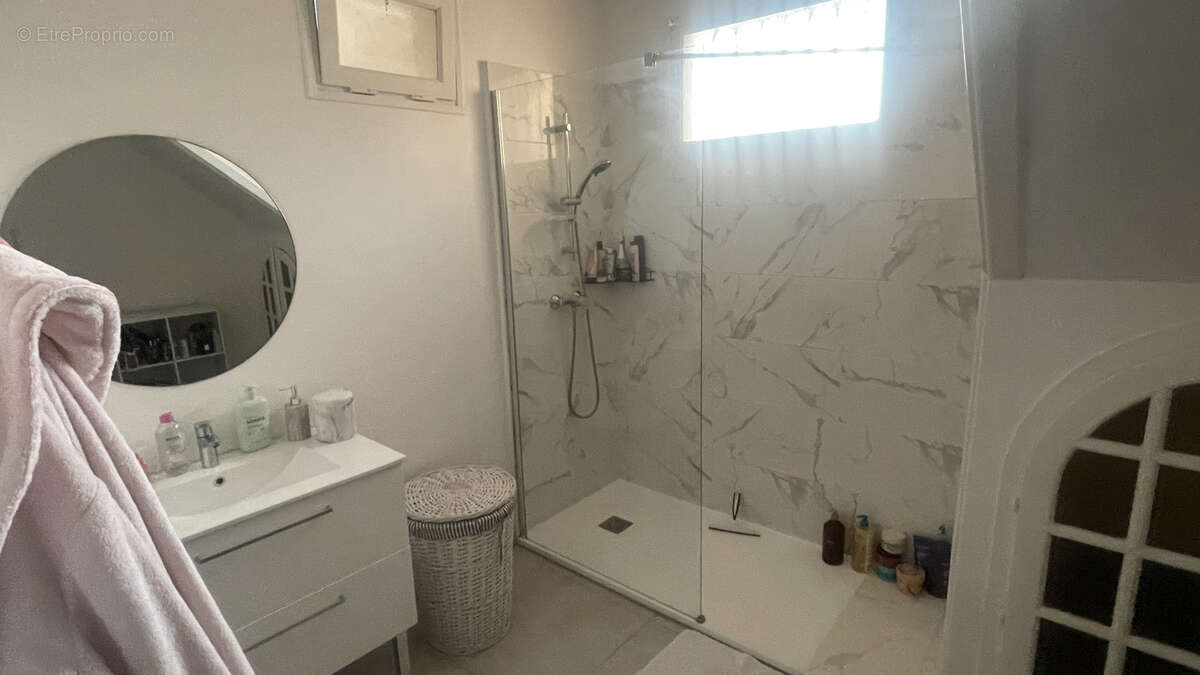 Appartement à MARSEILLE-14E