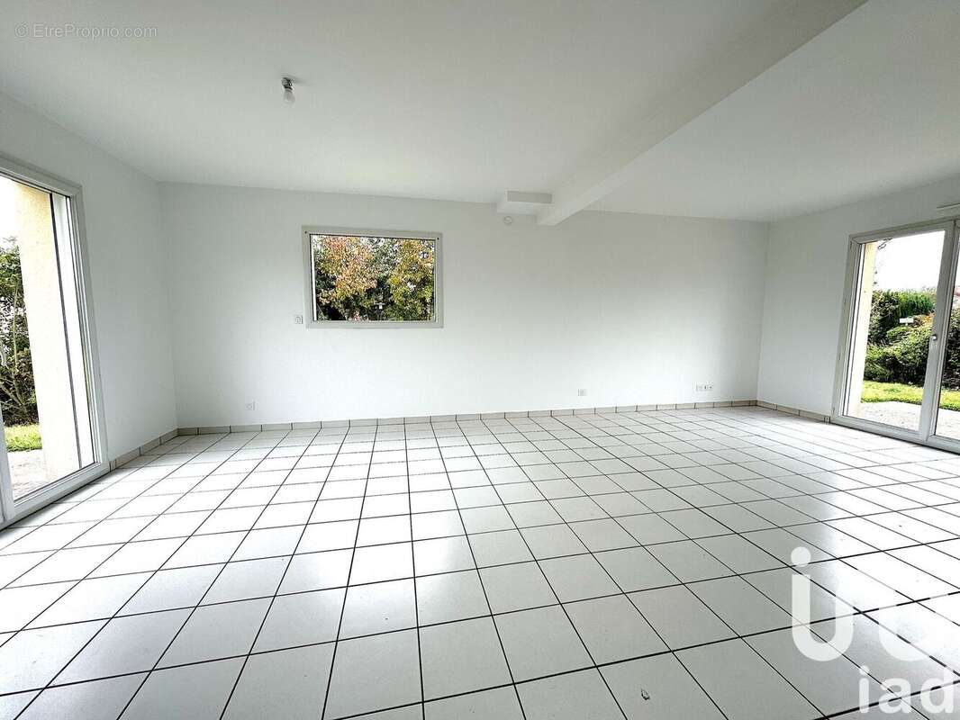 Photo 4 - Maison à SAINT-MELOIR-DES-ONDES