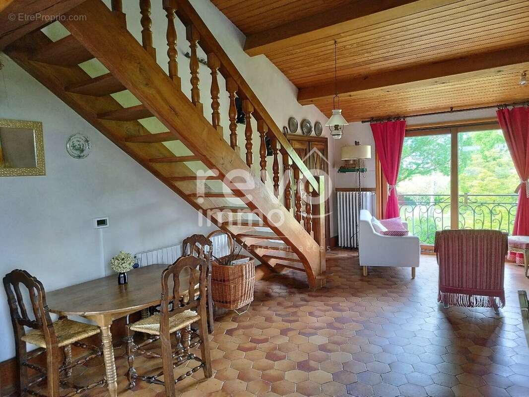 Maison à SAINT-MATHURIN-SUR-LOIRE