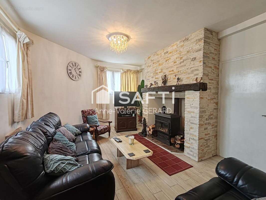 Photo 2 - Maison à LA DOREE