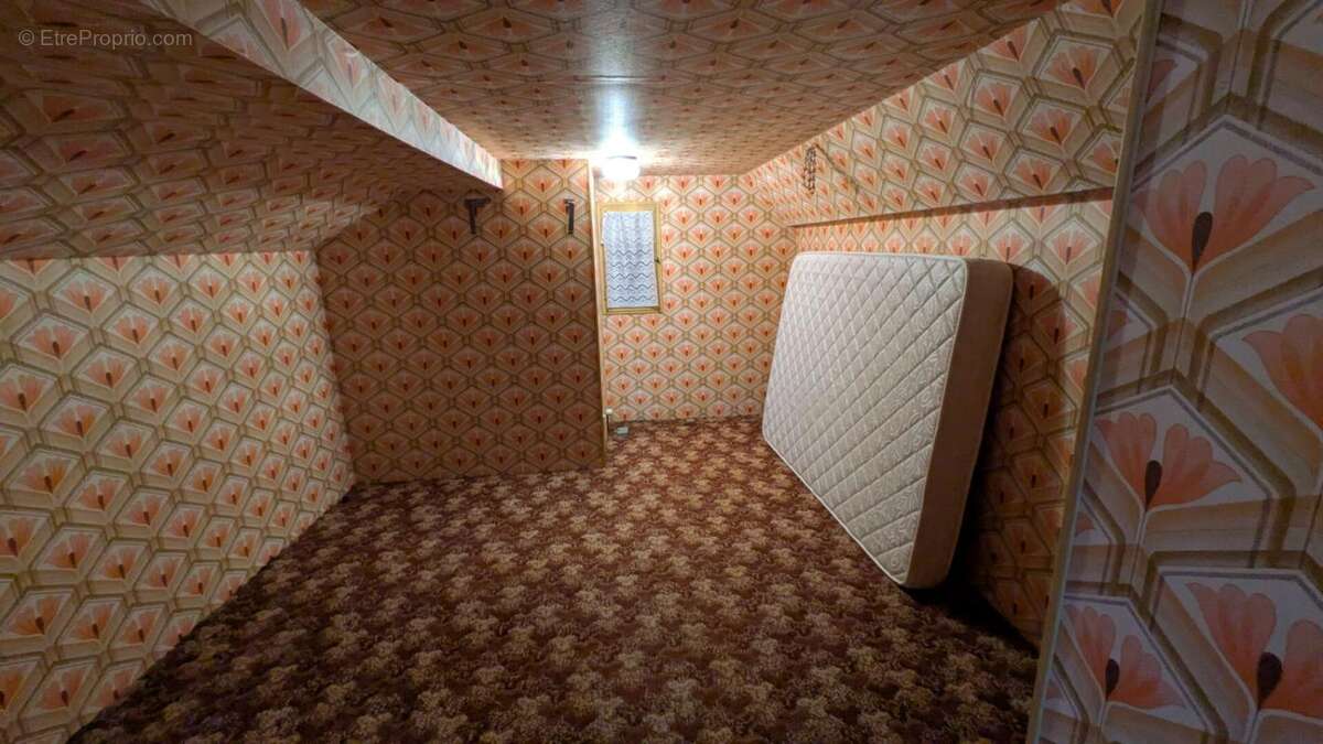 Maison à VARENNES-SUR-ALLIER