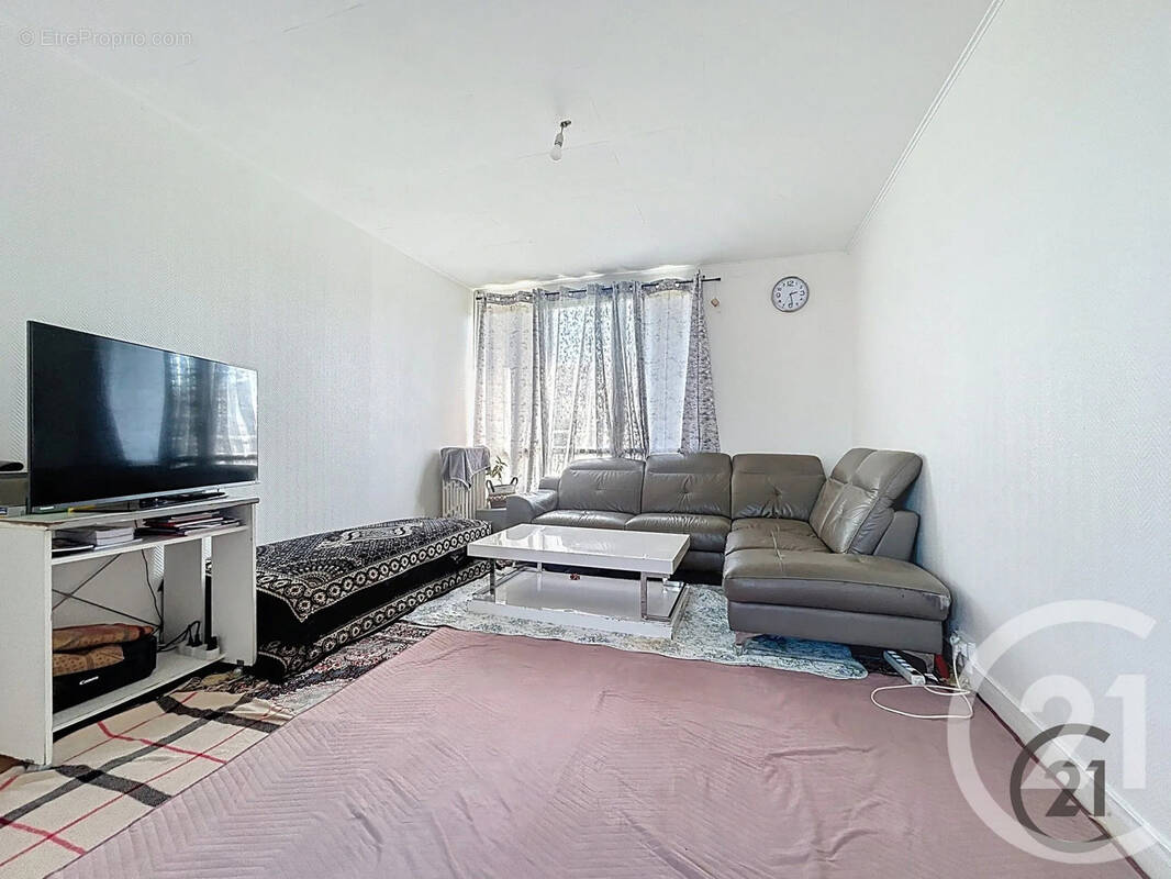 Appartement à MELUN