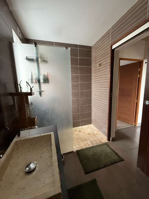 Maison à vendre 4 pièces proche de SAINT PAUL (974) - photo 6