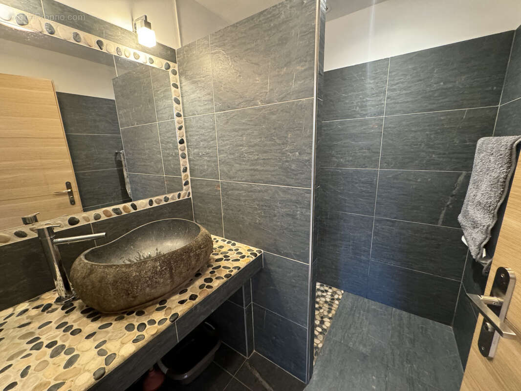 Appartement à OLMETO