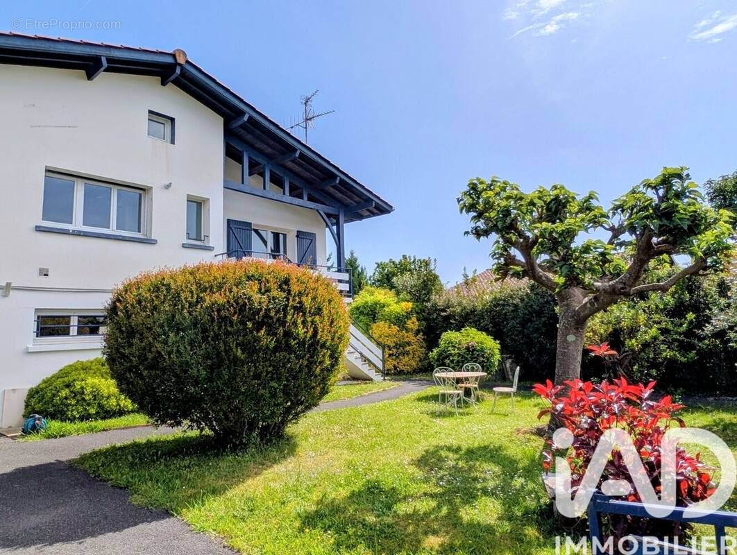 Photo 1 - Maison à TARNOS