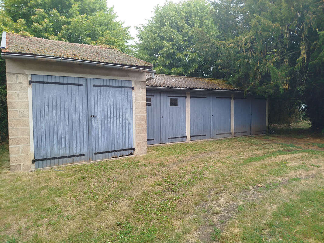 Maison à AUTUN