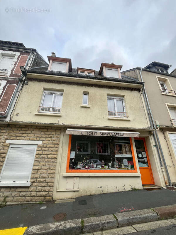 Appartement à PONT-D'OUILLY