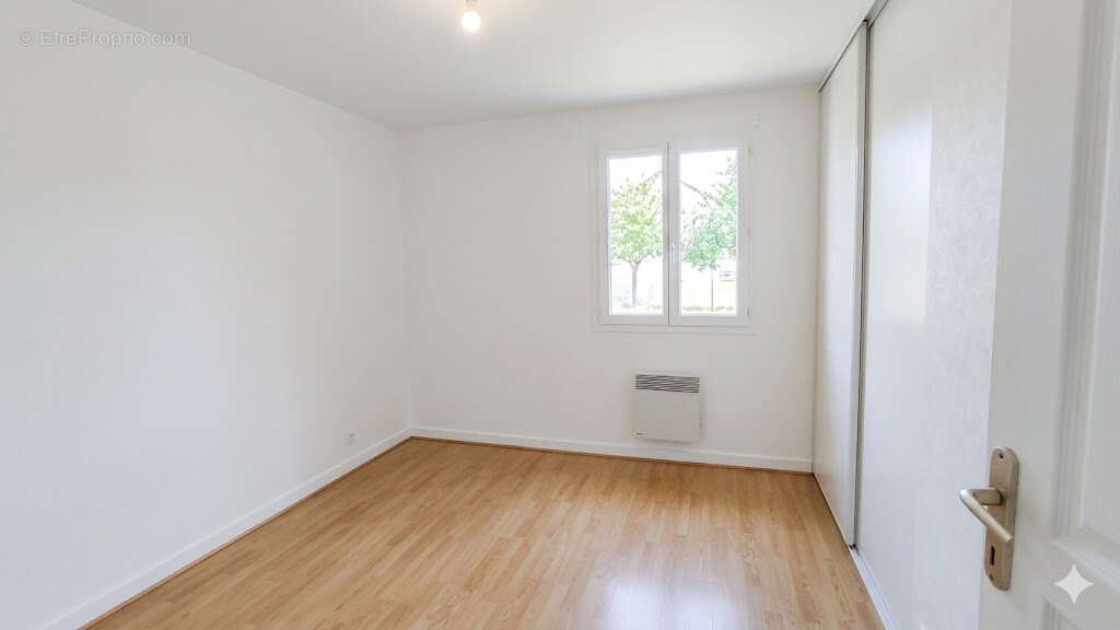 Maison à CHATELLERAULT