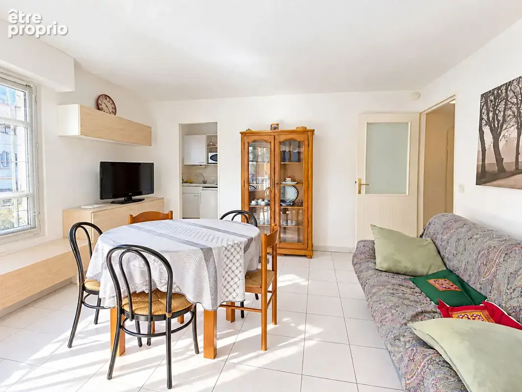 Port Fréjus Appartement  2 pièces 34.65 m2 AVEC GARAGE - photo 2