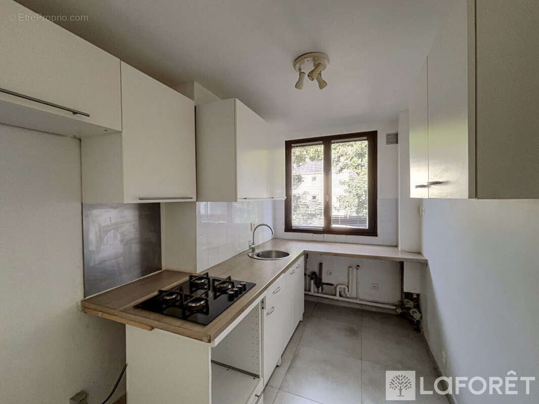 Appartement à GIF-SUR-YVETTE
