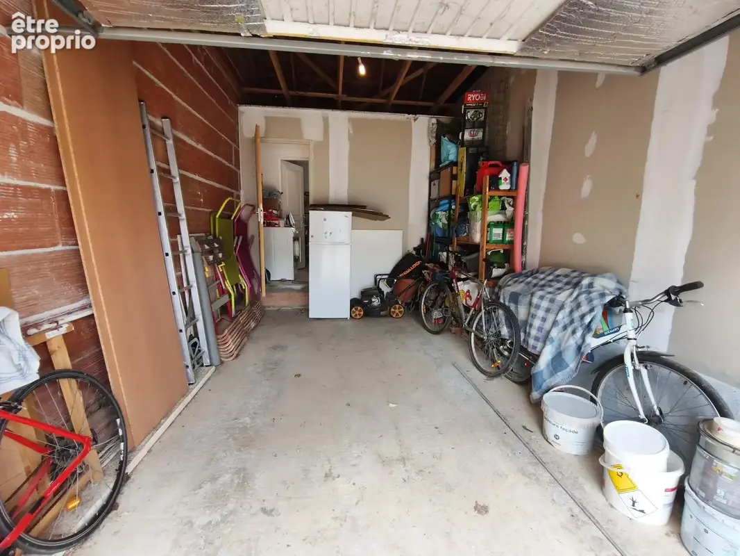 Maison T4 de plain-pied de 93 m2 avec jardin clos, piscine et garage - photo 16