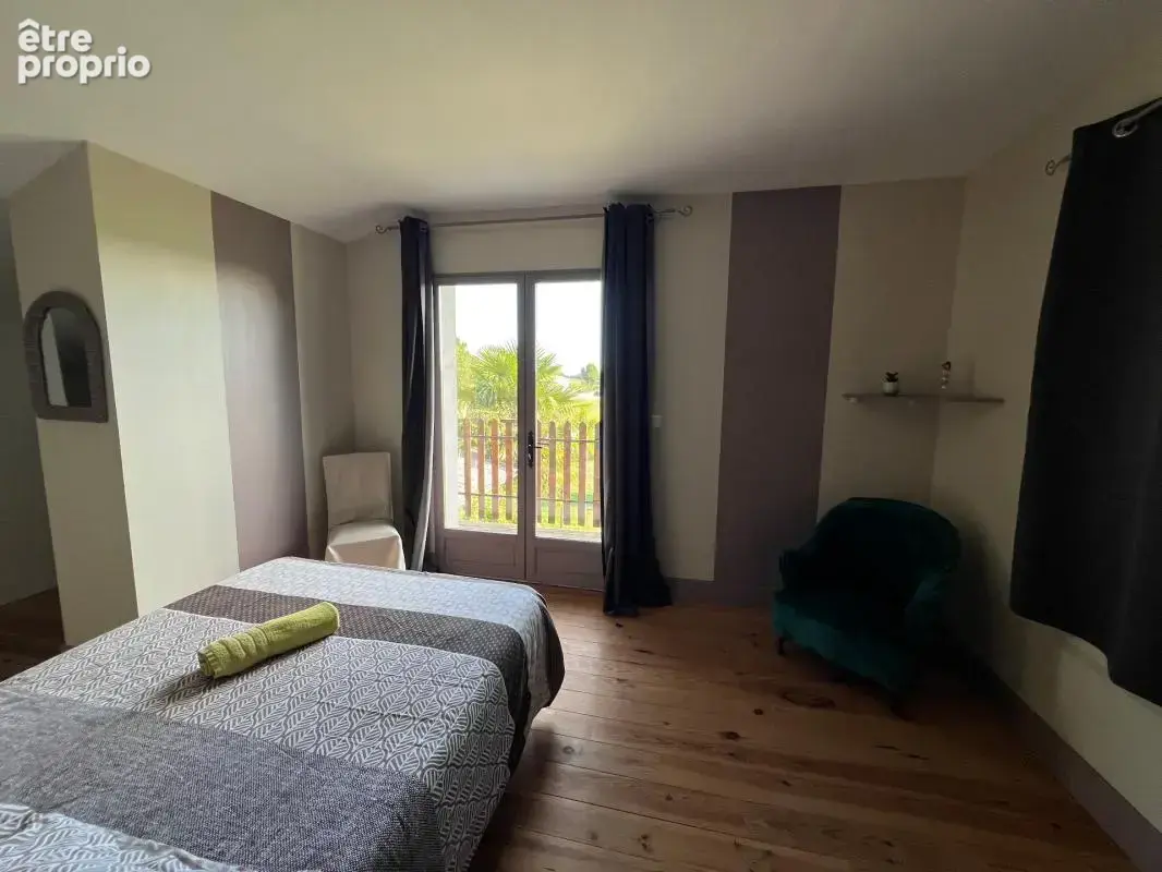 Maison à vendre 7 pièces BRIZAMBOURG (17) - photo 10
