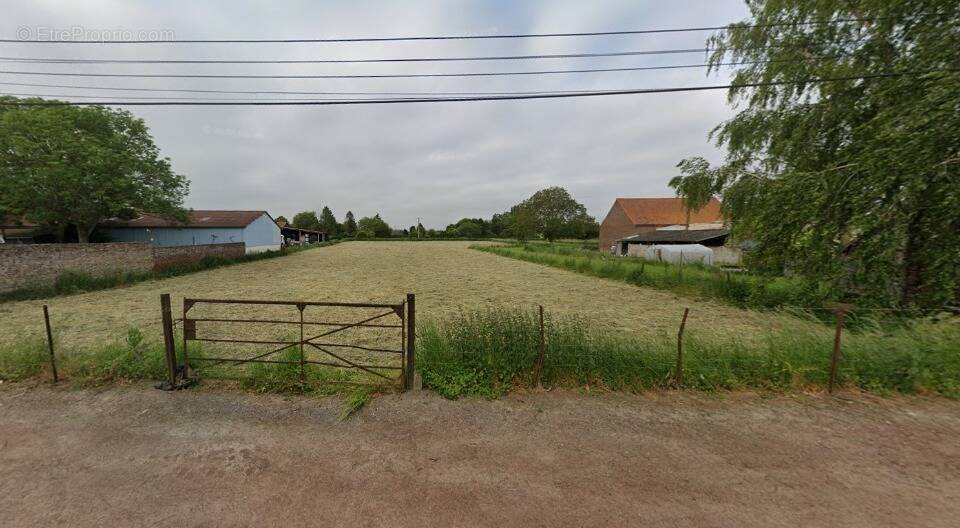 Terrain à CAMBRAI