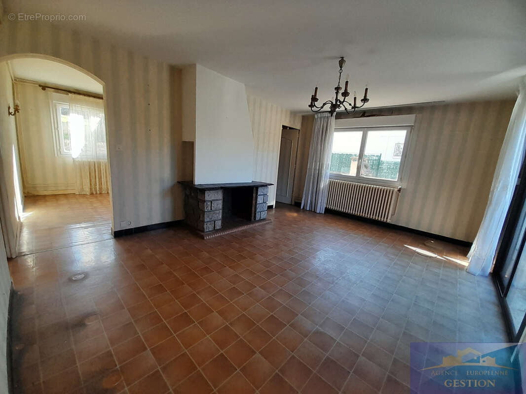 Maison à LOURDES