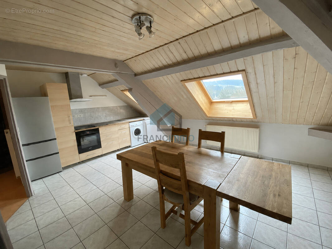Appartement à LE RUSSEY
