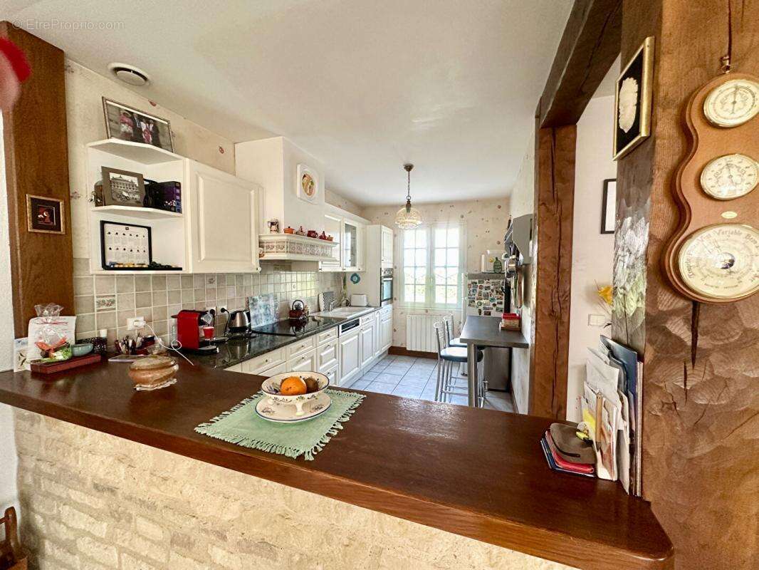 Maison à PONT-L&#039;EVEQUE