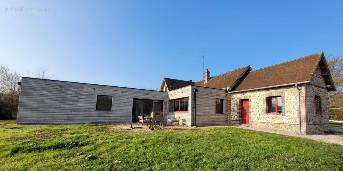Photo 1 - Maison à SAINT-ANTONIN-DE-SOMMAIRE