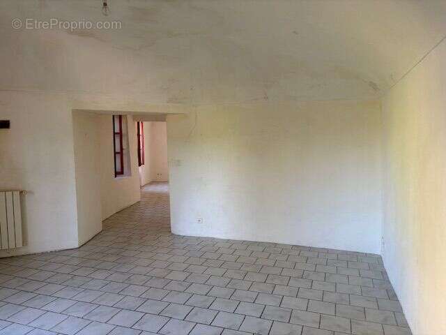 Maison à VALVIGNERES