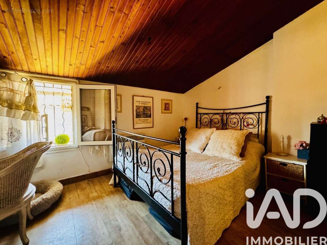 Photo 6 - Appartement à SAINT-MAXIMIN-LA-SAINTE-BAUME