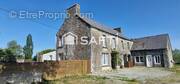 Photo 1 - Maison à SAINT-JACUT-DU-MENE