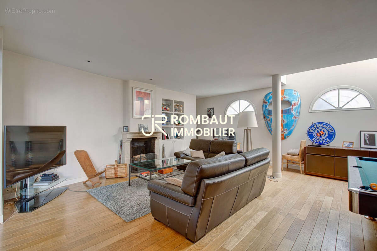 Appartement à LA CELLE-SAINT-CLOUD