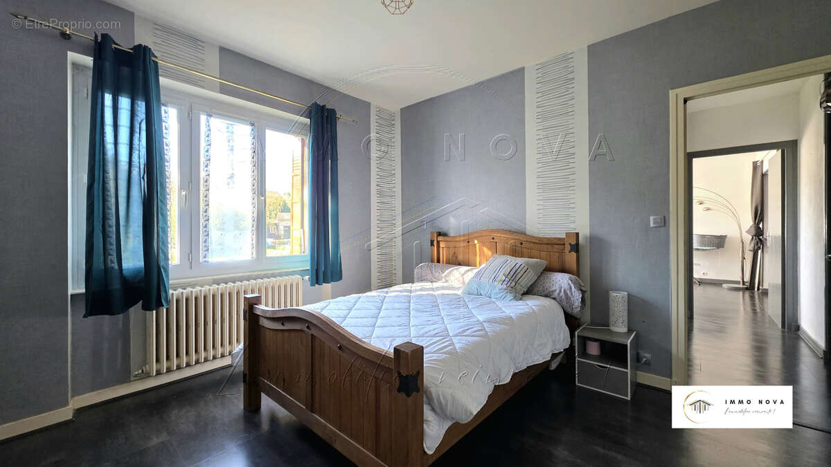 Maison à SAINTE-FLORINE