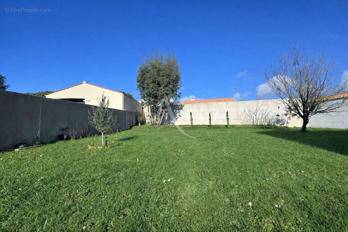 Maison à GIVRAND