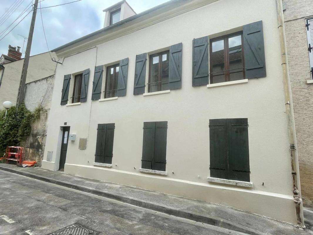 Maison à LIMAY