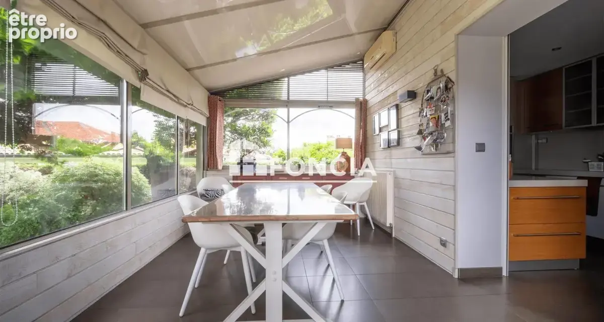 PLAISANCE DU TOUCH : MAISON T6 avec jardin, garage, cave et piscine - photo 8