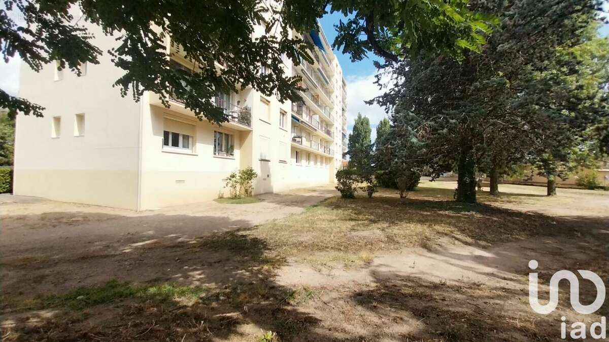 Photo 7 - Appartement à ROANNE