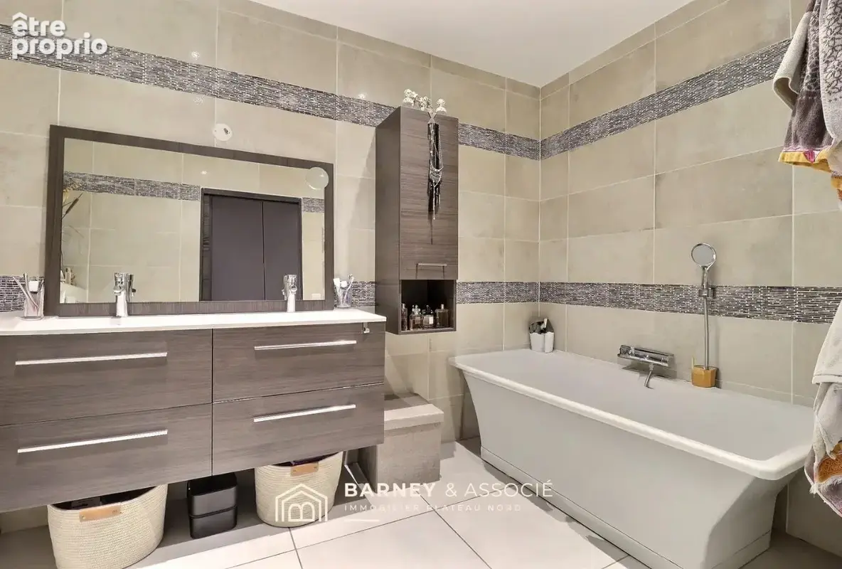 Maison 8 pièces 228 m² à vendre à Bois-Guillaume (76230) - photo 8