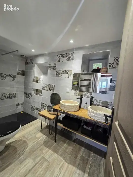 Coup de coeur - Maison entièrement rénovée avec 3 chambres - photo 9