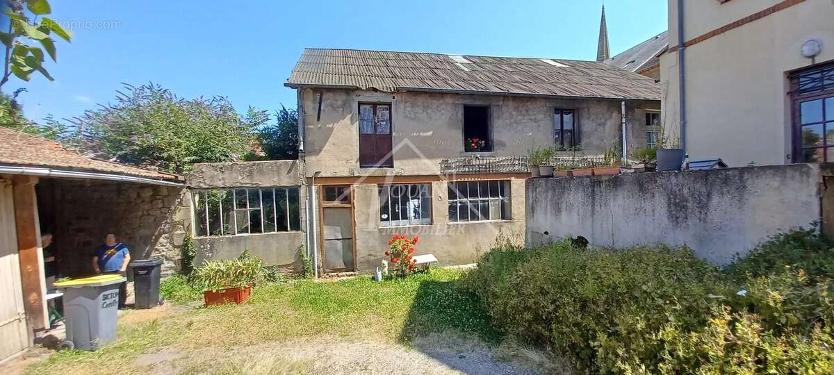 Appartement à BUXIERES-LES-MINES