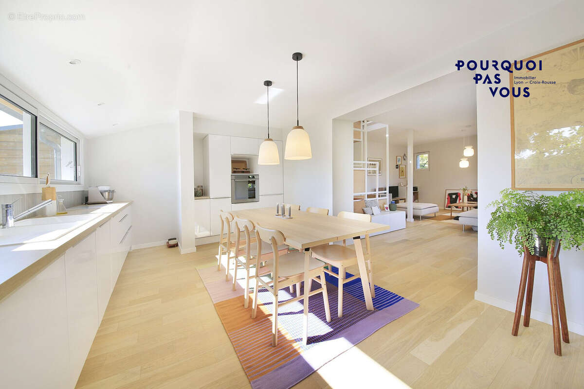 Maison à RILLIEUX-LA-PAPE