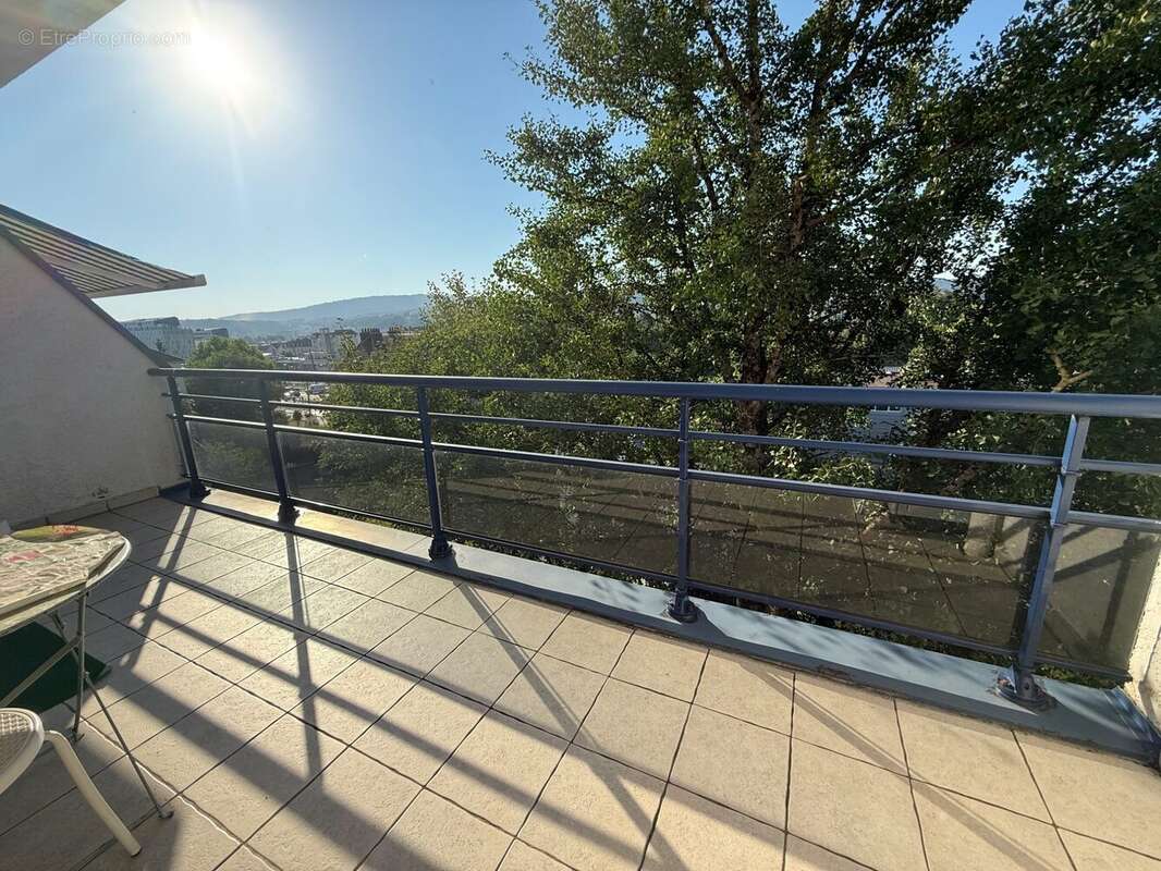 Appartement 34 m² à Besancon  - photo 9