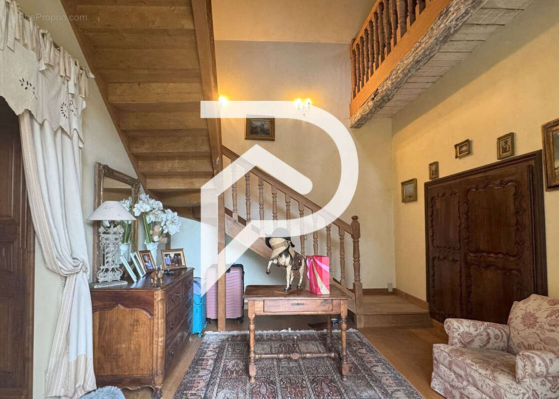 Maison à SARLAT-LA-CANEDA