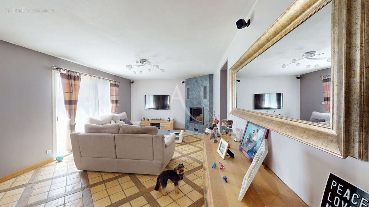 Maison à CHAINGY