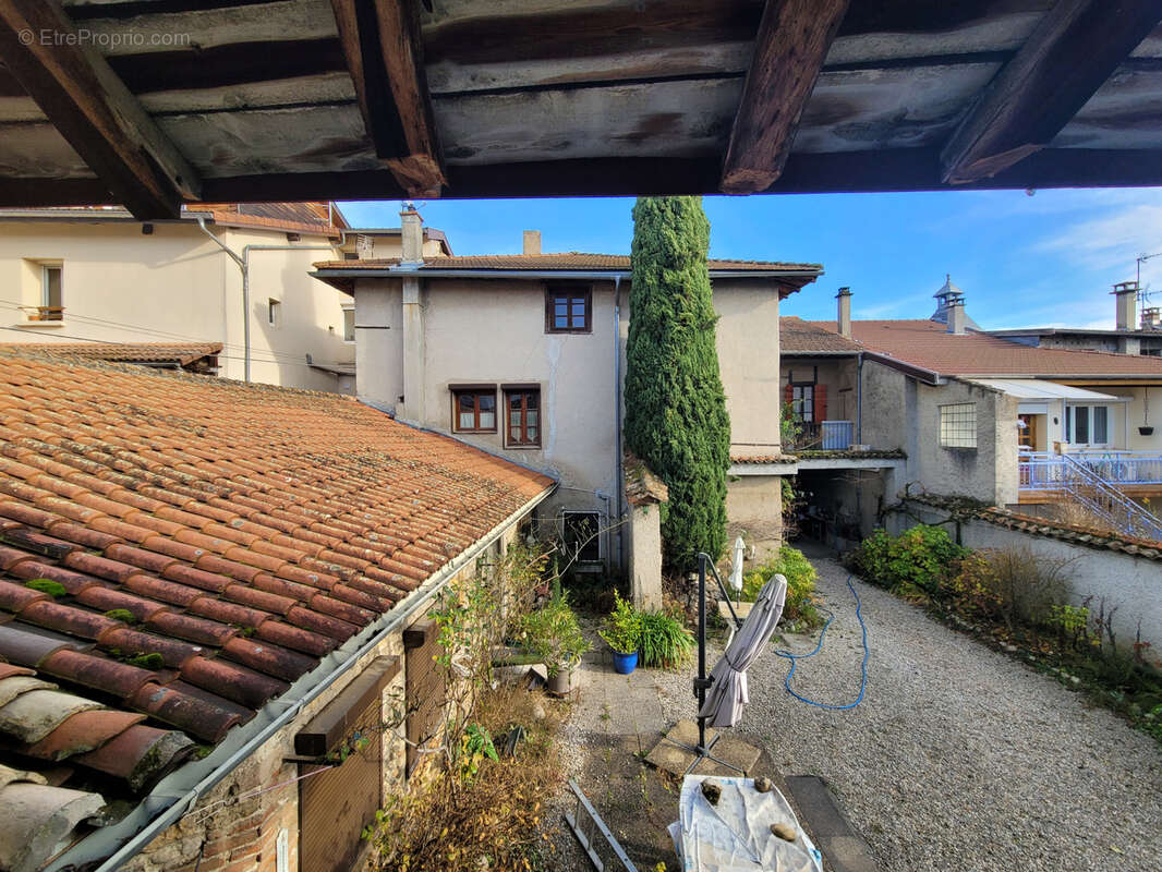 Maison à MEXIMIEUX