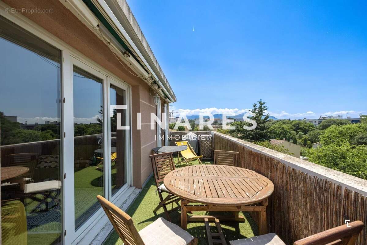 LE PRIVILÈGE – Appartement T4 de 98m² – Terrasse – 13009 - photo 2