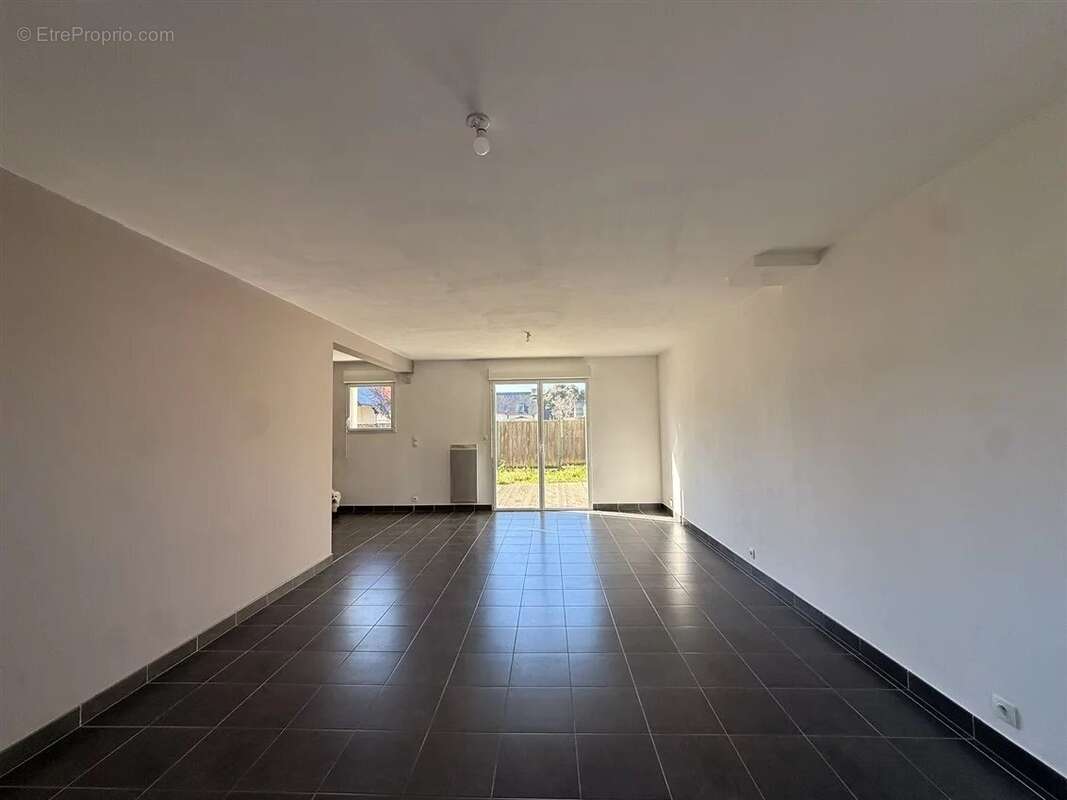 Maison à LA TURBALLE