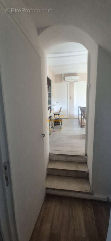 Appartement à SAINT-AY