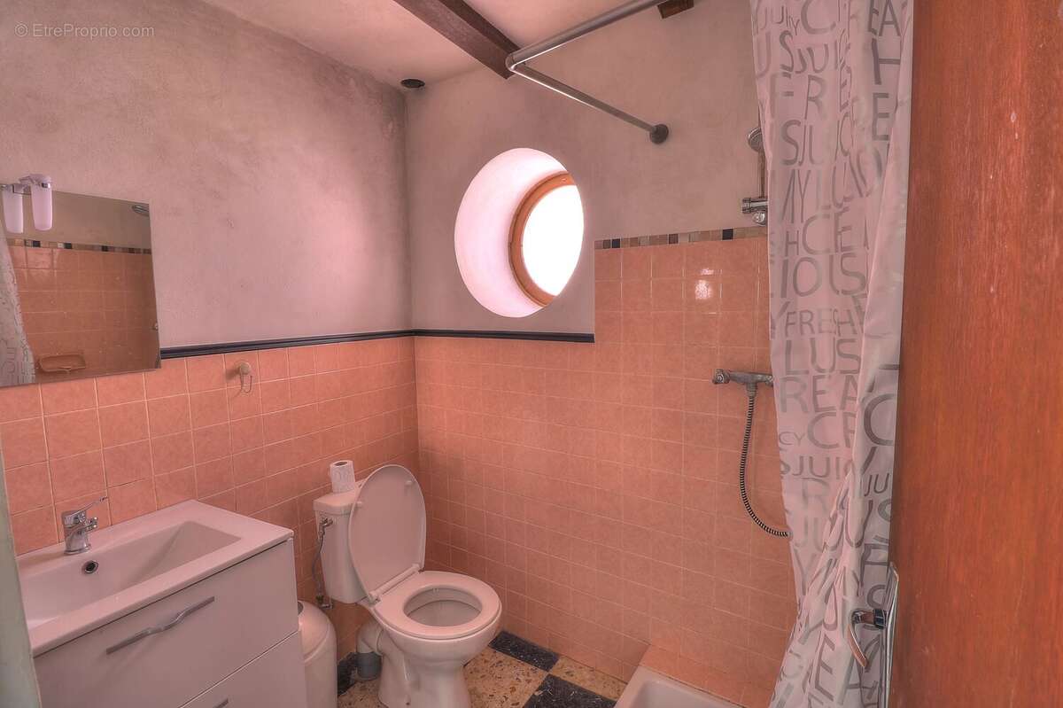 Maison à COURSEGOULES