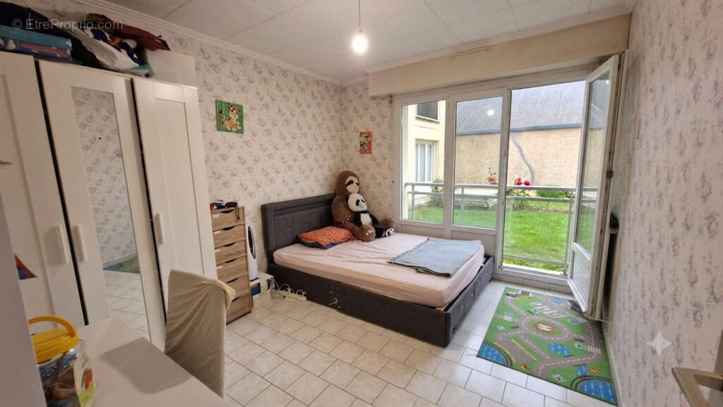 Appartement  5 pièce(s) 103 m2 proche gare tgv, commerces, centre ville, Tours - photo 5