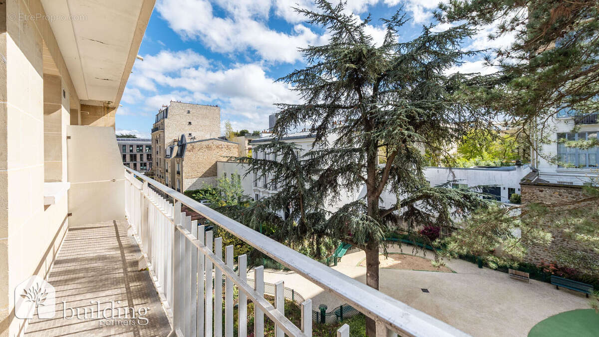A vendre - Neuilly-sur-Seine Pasteur - Studio avec balcon de 31,14 m² - photo 16